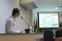 Diretor técnico do Hospital Doutor Renato Silva fala sobre atendimento prestado à população, durante sessão ordinária