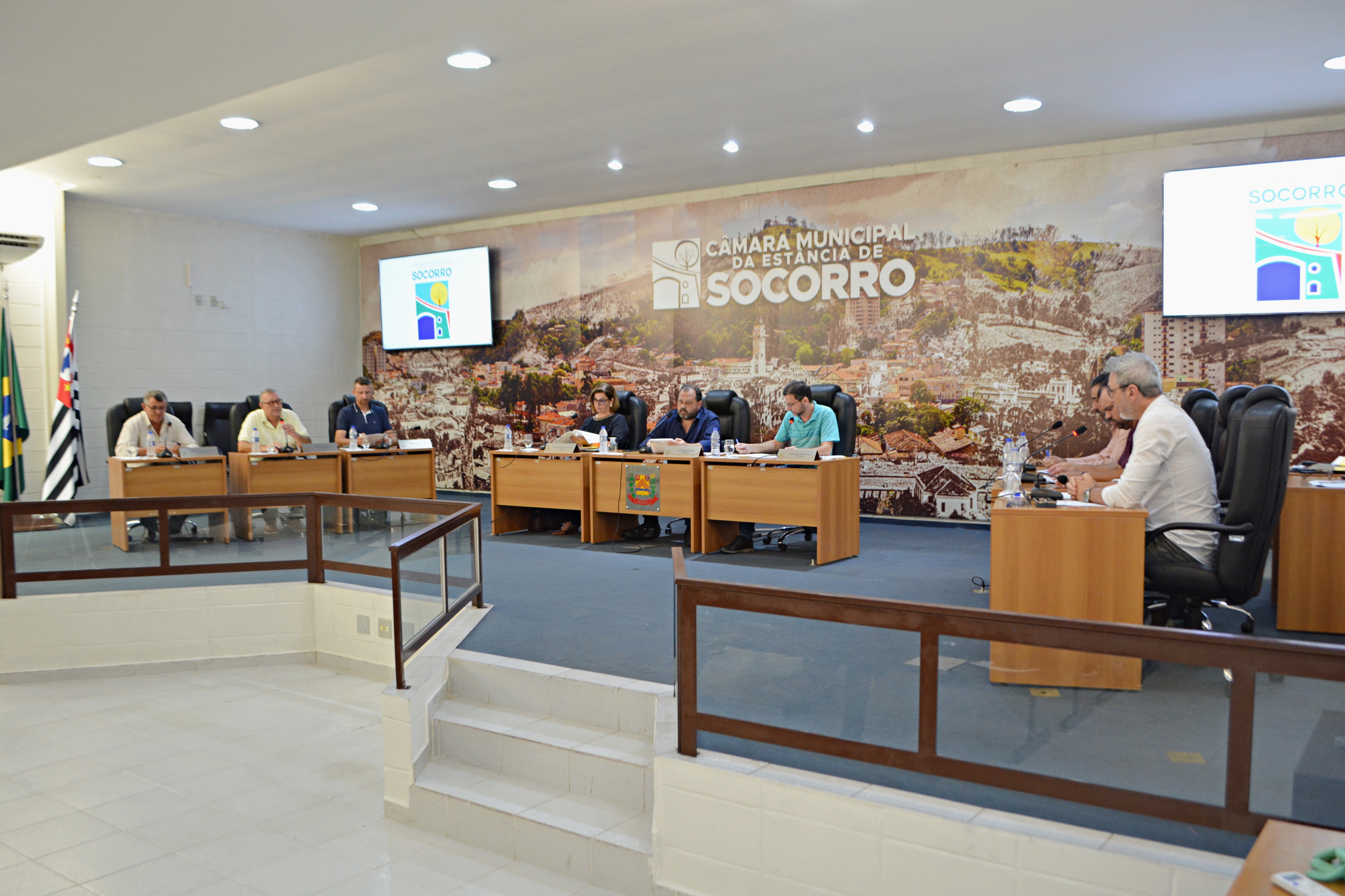 Vereadores aprovam projetos encaminhados pelo Executivo