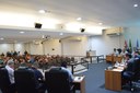 Vereadores votam favorável por recebimento de denúncia contra prefeito por crime de responsabilidade.